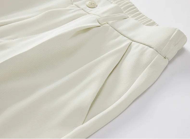 The Straight Pant
